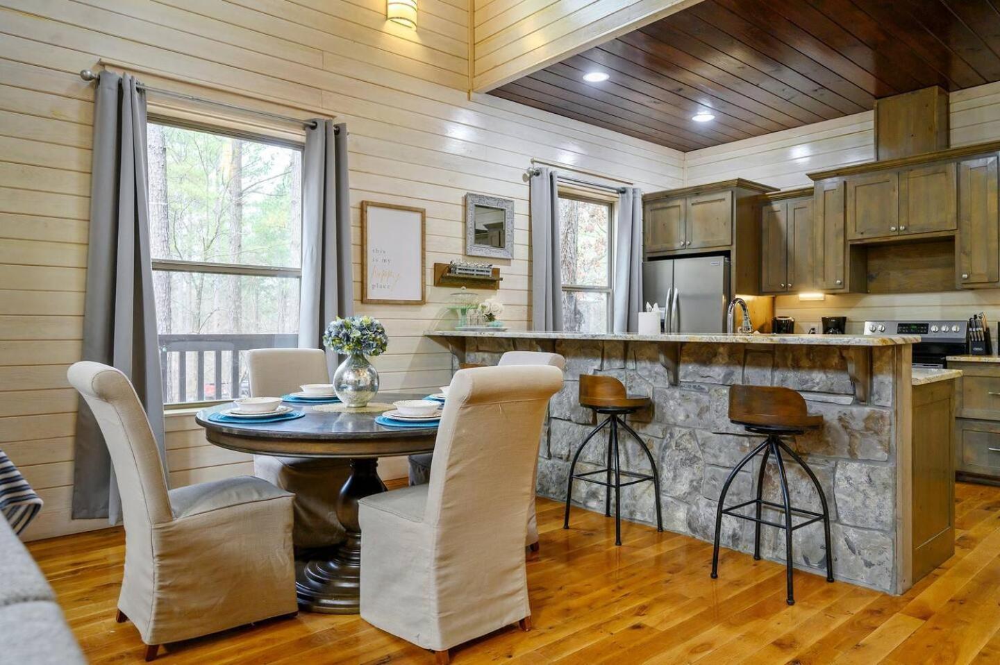 Merlot Mountain By The Cohost Company Broken Bow Exterior foto