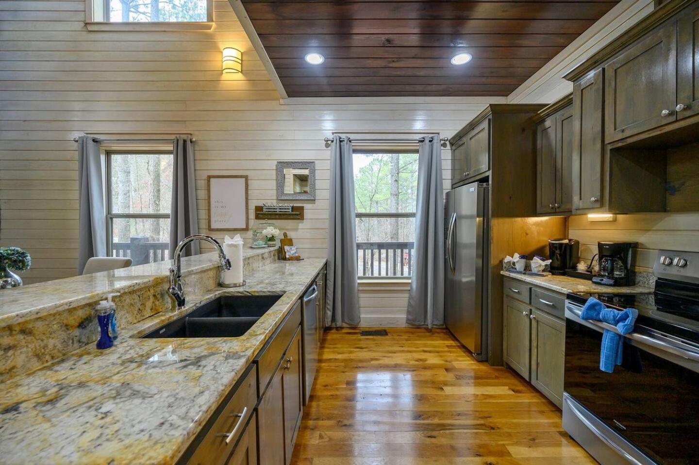 Merlot Mountain By The Cohost Company Broken Bow Exterior foto